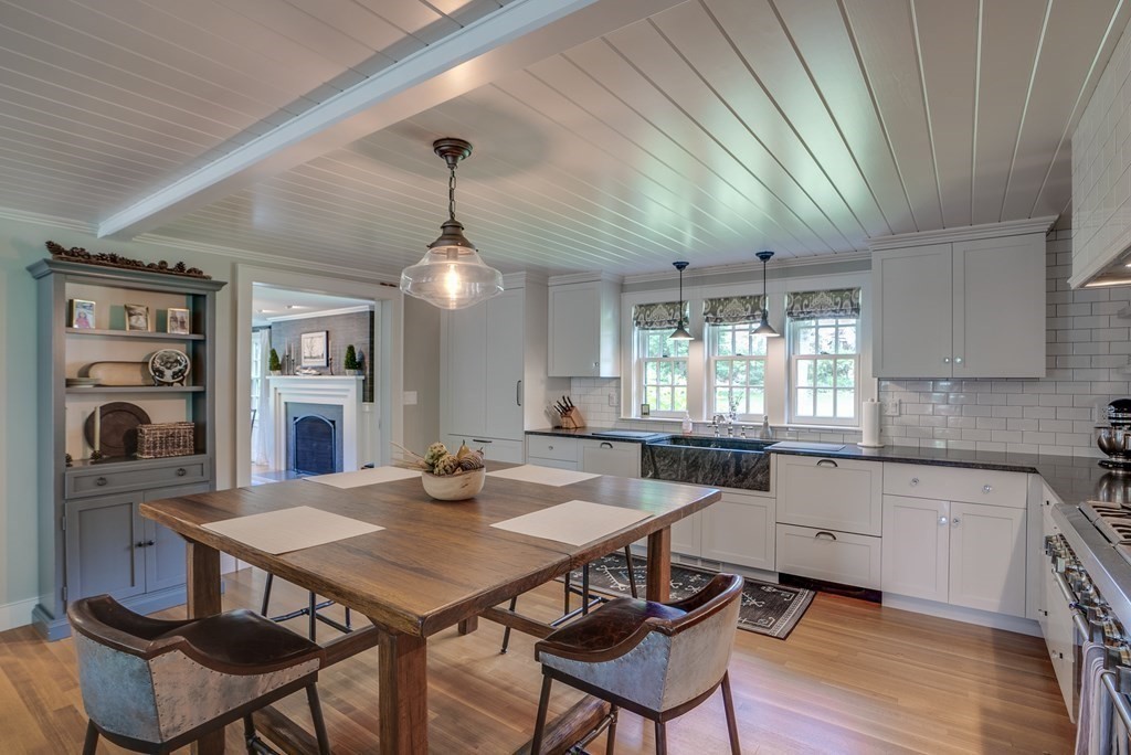 15 Cedar Road Andover, MA 01810 - Photo 18 of 42 Gallery Image 18