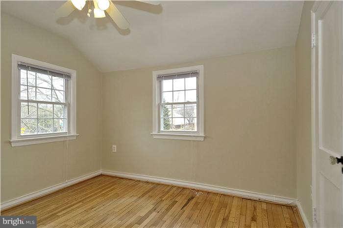 202 Franklin Avenue Silver Spring, MD 20901 - Photo 14 of 26 Bedroom