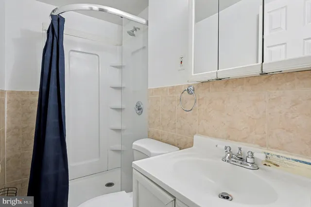 $385,000 | 11757 Veirs Mill Road, Silver Spring, MD 20902