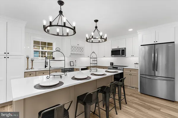 $649,900 | 441 North Carolina Avenue, Pasadena, MD 21122