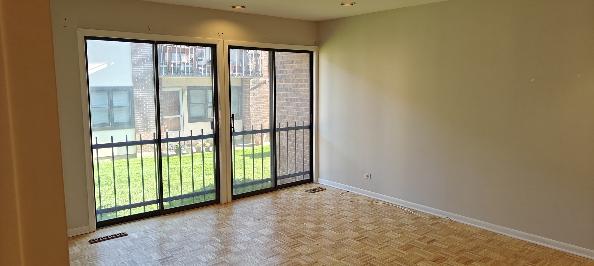 1978 Green Bay Road Highland Park, IL 60035 - Photo 6 of 26