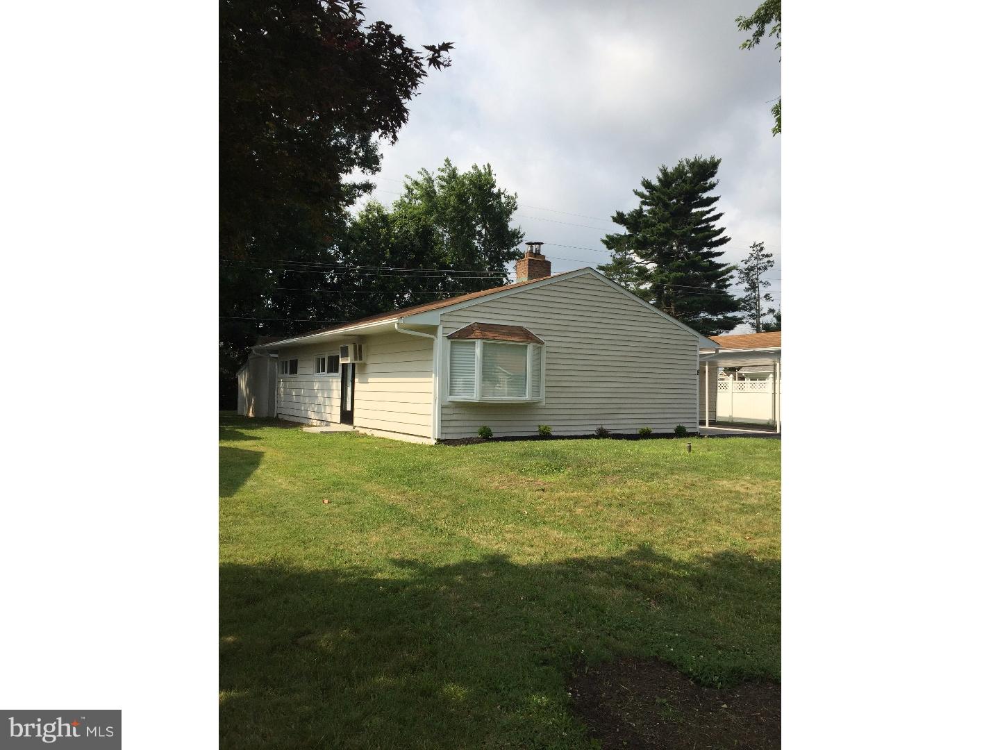 8 Gun Road Levittown, PA 19057 - Photo 2 of 24