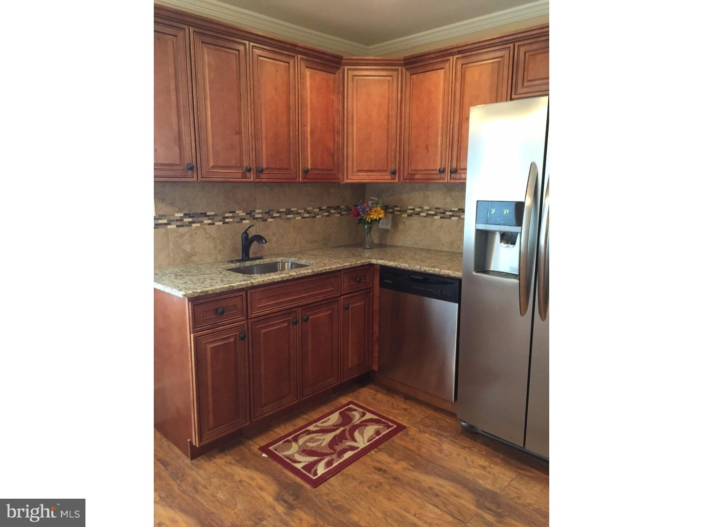 8 Gun Road Levittown, PA 19057 - Photo 6 of 24