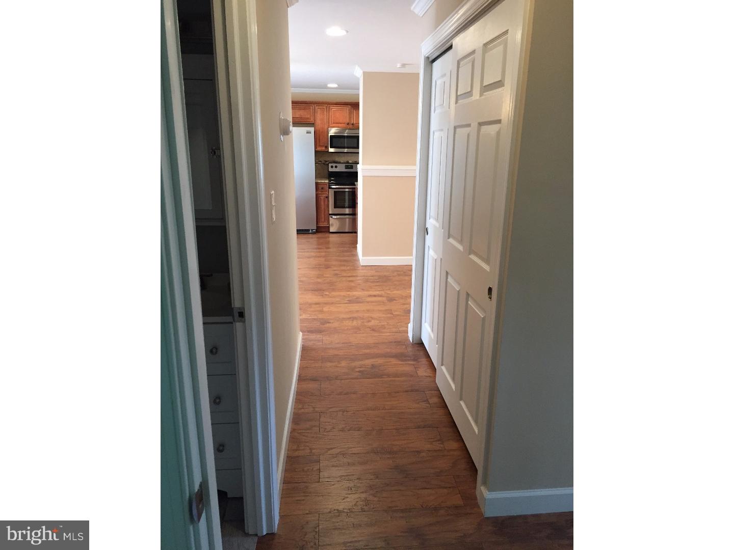8 Gun Road Levittown, PA 19057 - Photo 10 of 24