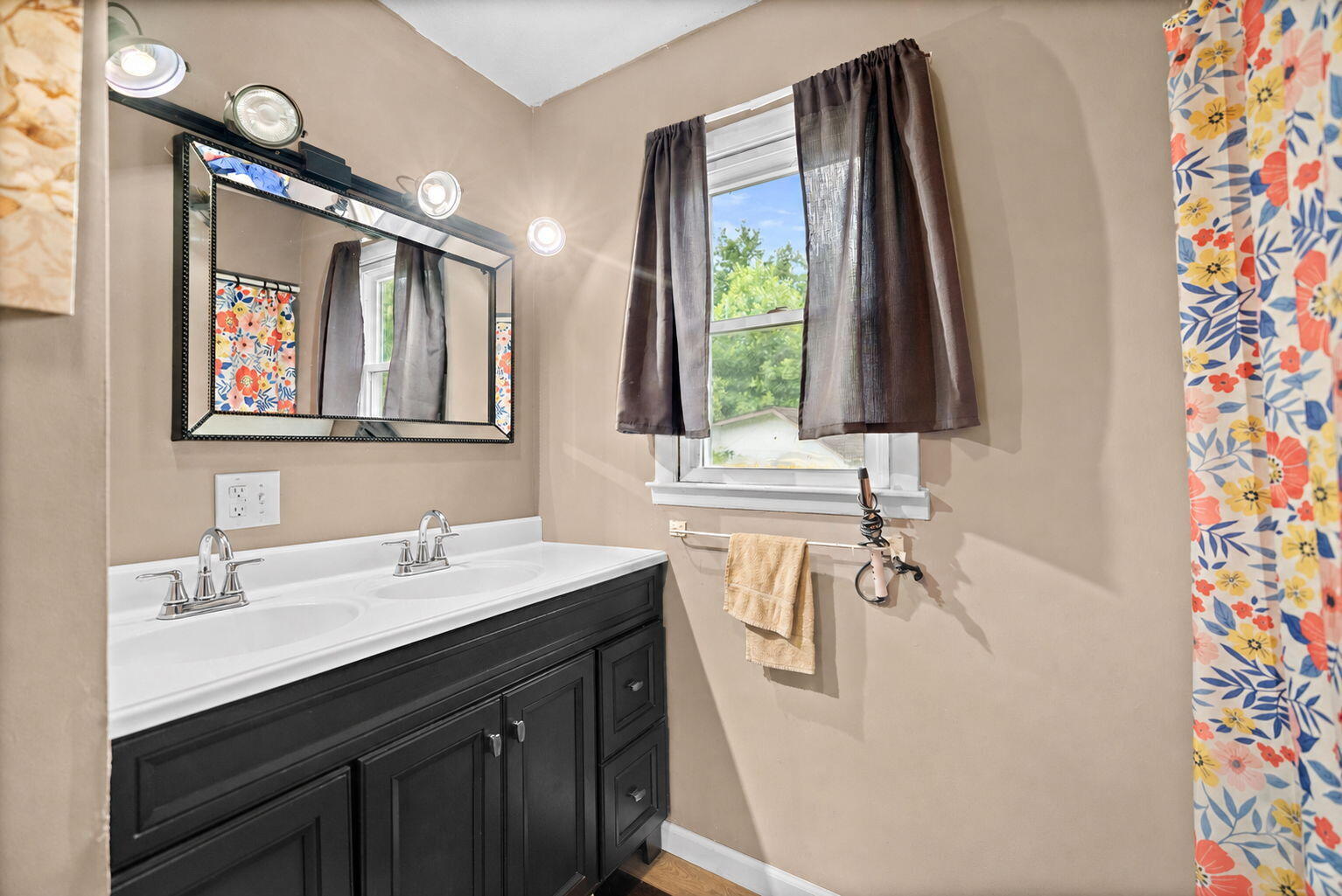 3492 Hawk Creek Road London, KY 40741 - Photo 14 of 45 77-web-or-mls-Edits-26