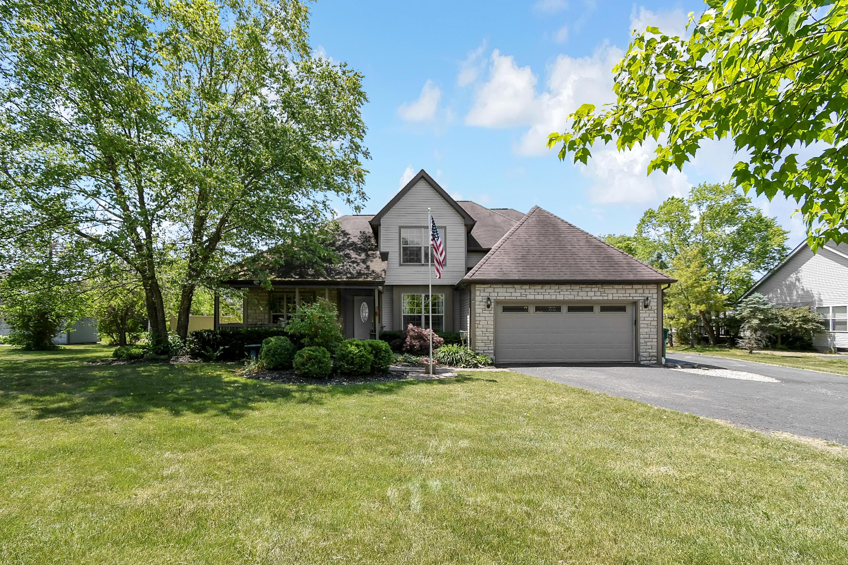 8201 Blacks Road Southwest Pataskala, OH 43062 - Photo 1 of 39 DSC_4246