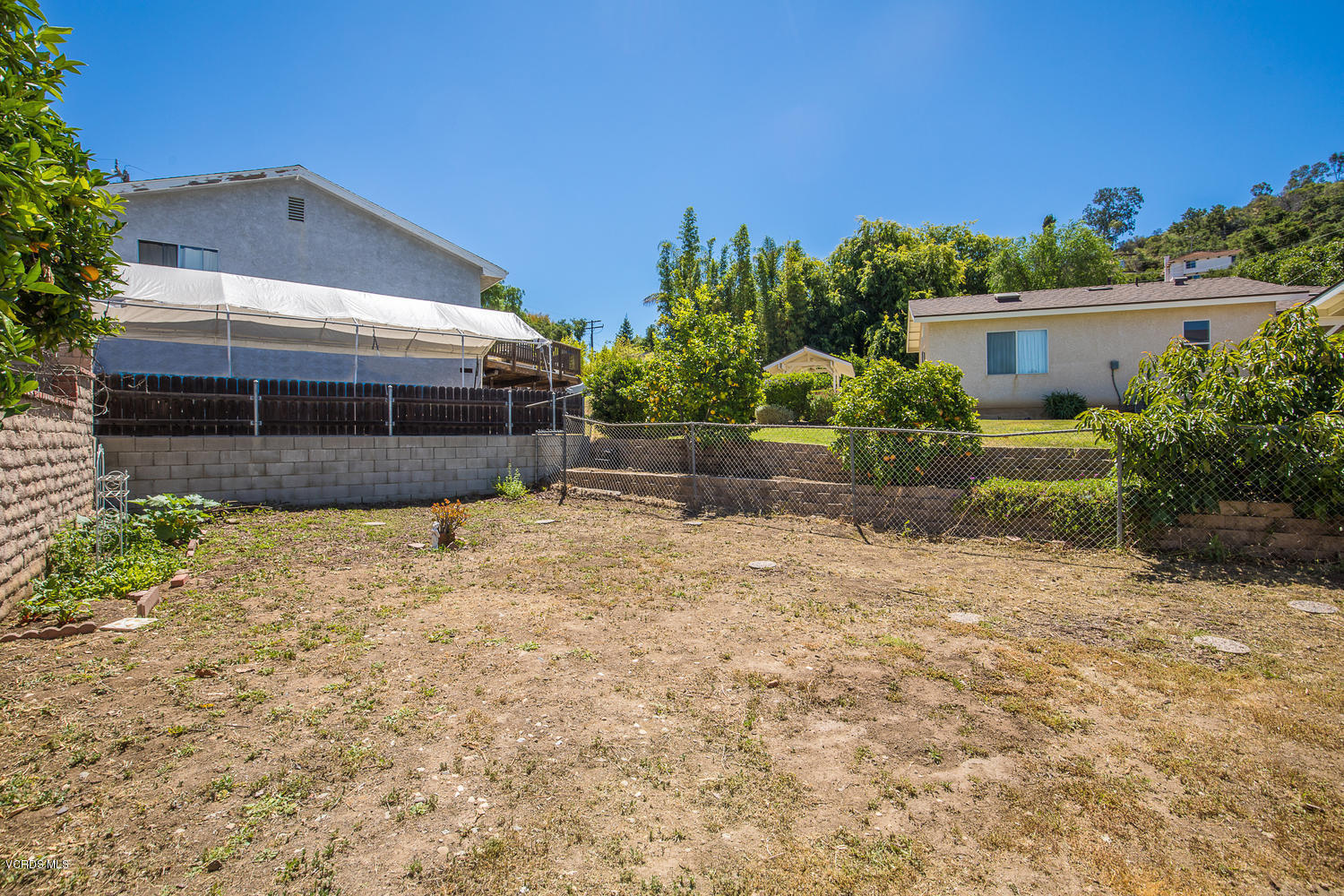 250 Brook Road Newbury Park, CA 91320 - Photo 18 of 18 a front view of a house with a yard