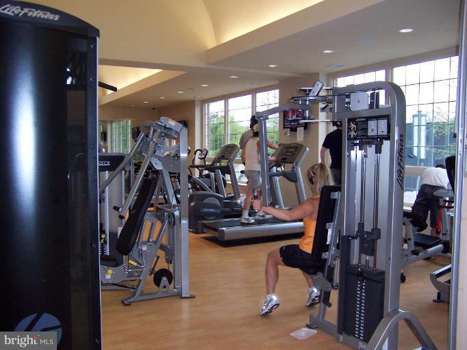 3836 Inverness Road Fairfax, VA 22033 - Photo 27 of 30 Community Recreation Center