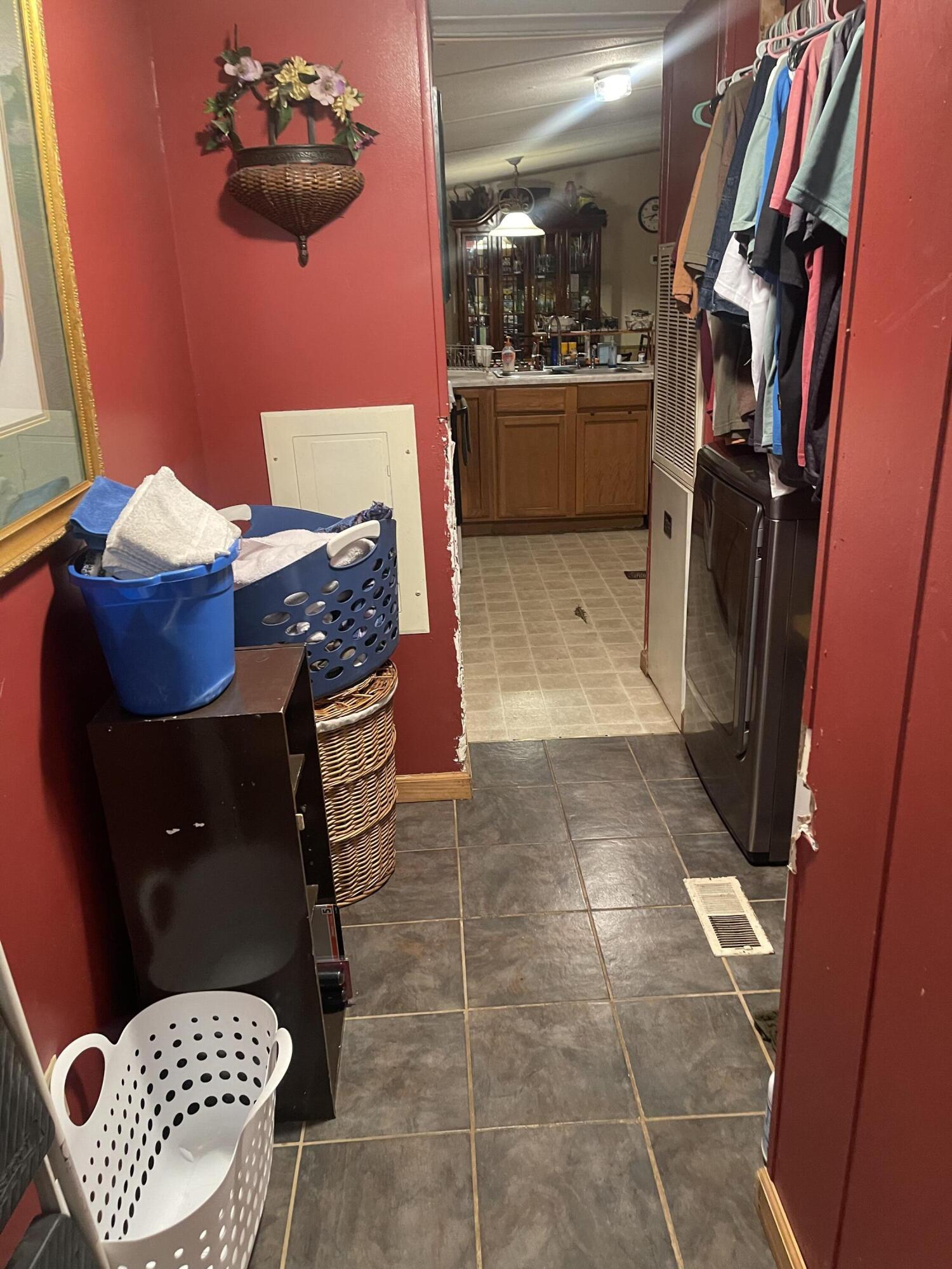 166 Verl Street Road Hampton, TN 37658 - Photo 33 of 42 6C50D240-517A-46AB-8140-6E12F0323E31