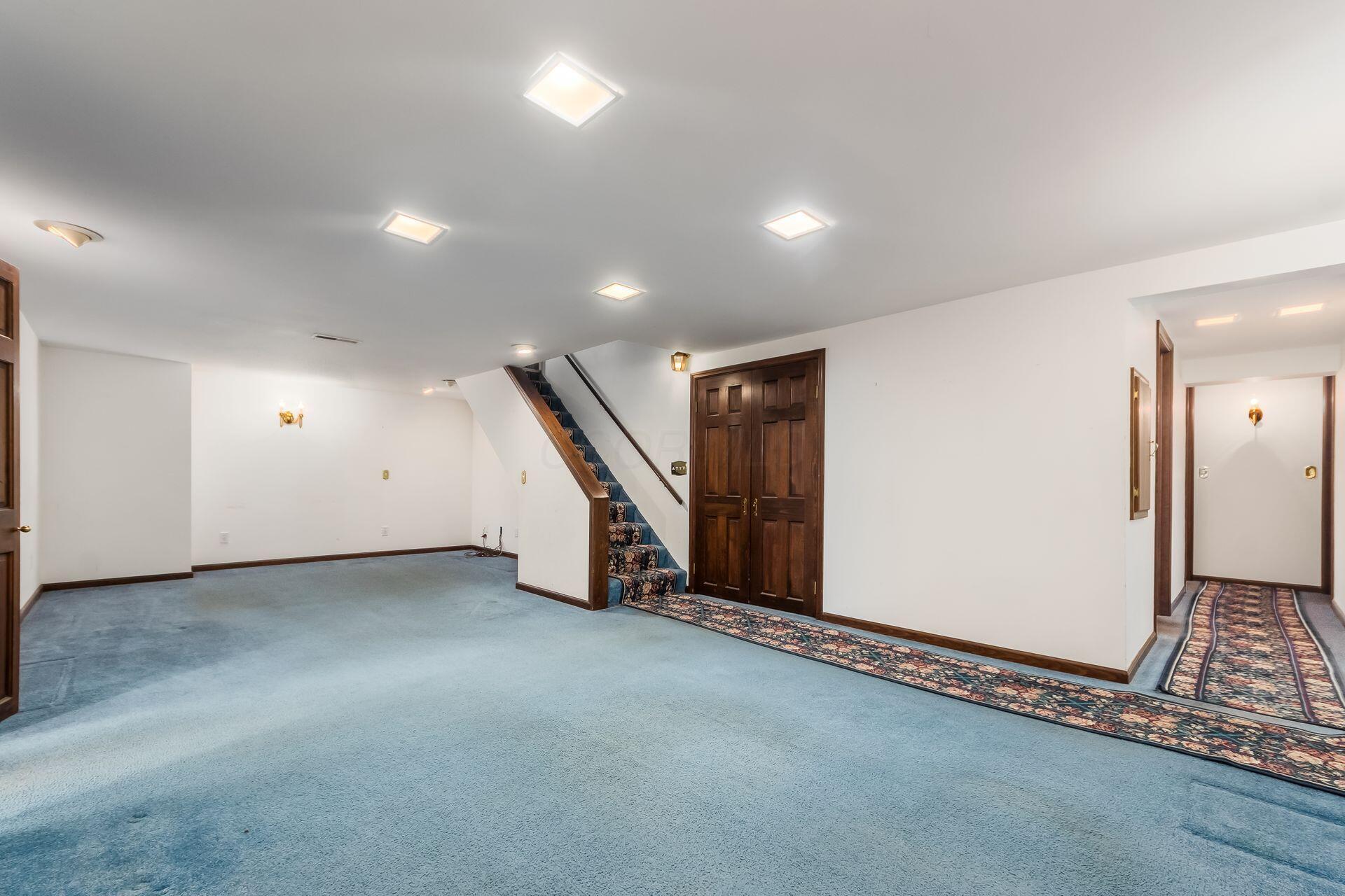 1672 Rushing Way Columbus, OH 43235 - Photo 31 of 43 Basement