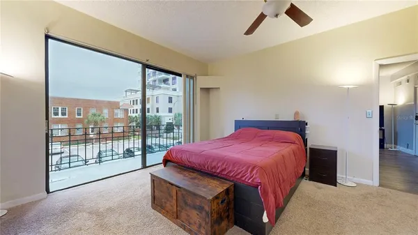 $2,150 | 2109 Bayshore Boulevard, Unit 205, Tampa, FL 33606