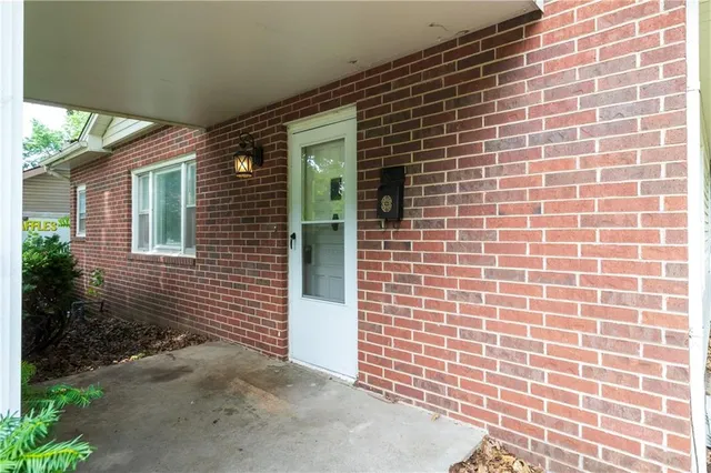 $175,000 | 1822 South Northern Boulevard, Independence, MO 64052