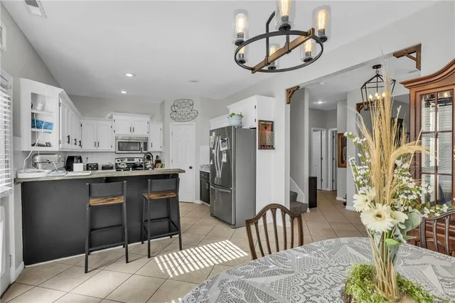 $259,900 | 408 Eisenhower Street, Baldwin City, KS 66006