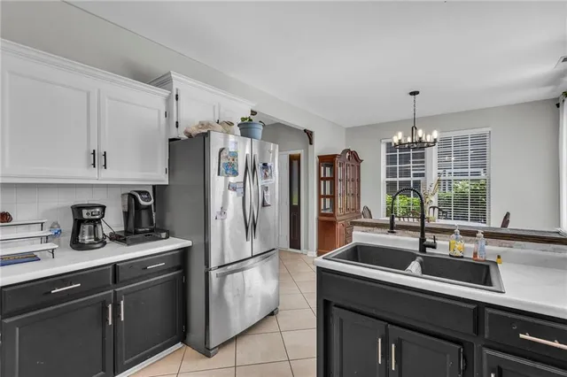 $259,900 | 408 Eisenhower Street, Baldwin City, KS 66006