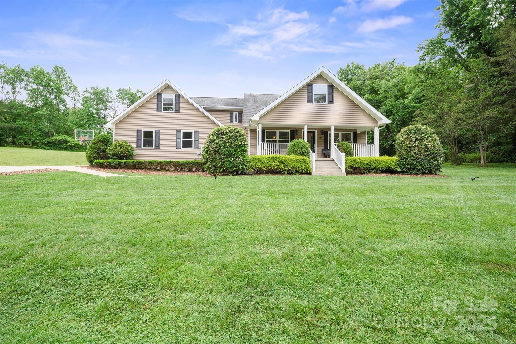 840 Lenoir Road Morganton, NC 28655 - Photo 2 of 43