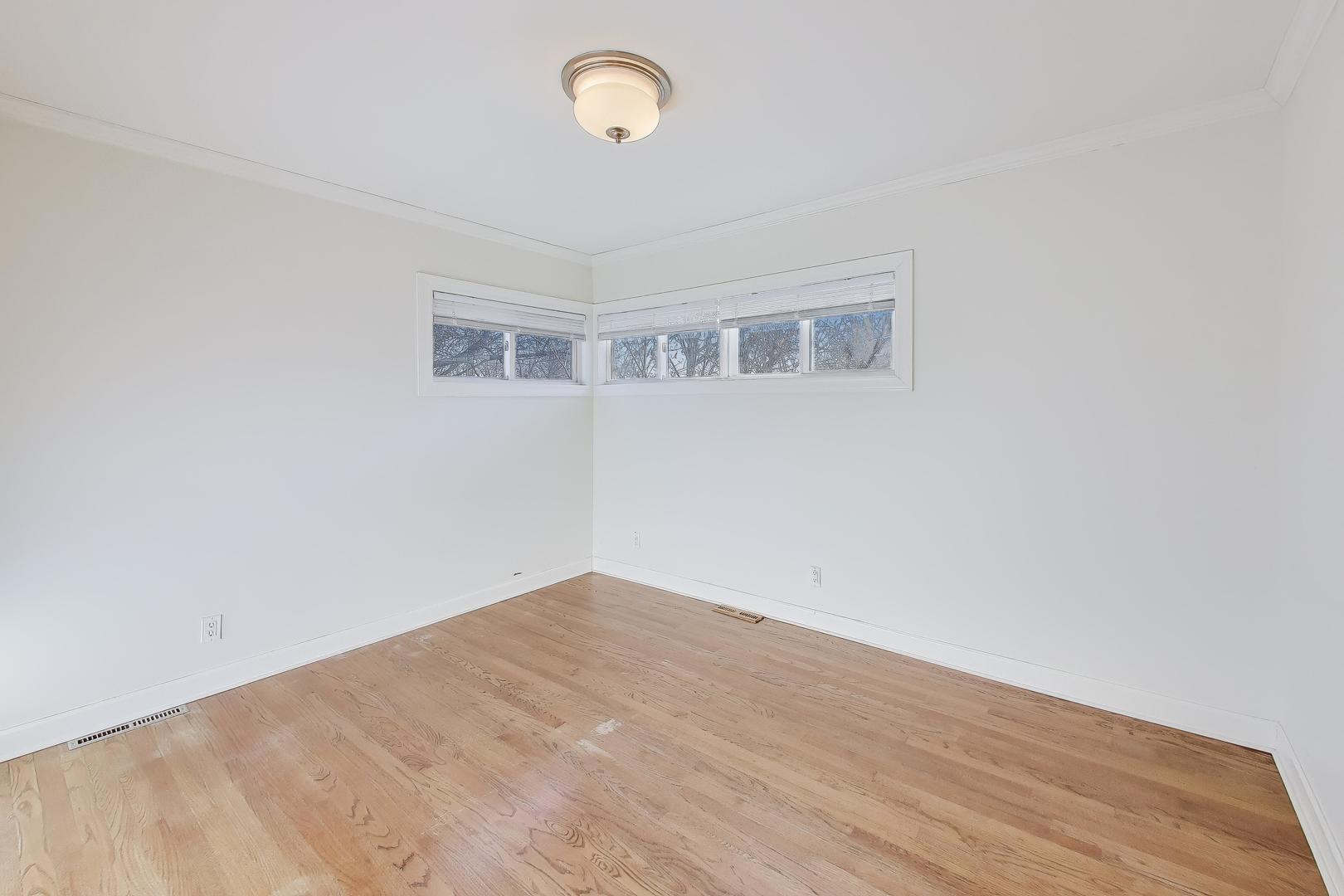 1000 Dell Road Northbrook, IL 60062 - Photo 10 of 28