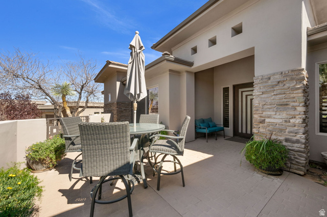 2376 Stone Crest Circle St. George, UT 84790 - Photo 5 of 61 View of patio / terrace with outdoor dining area