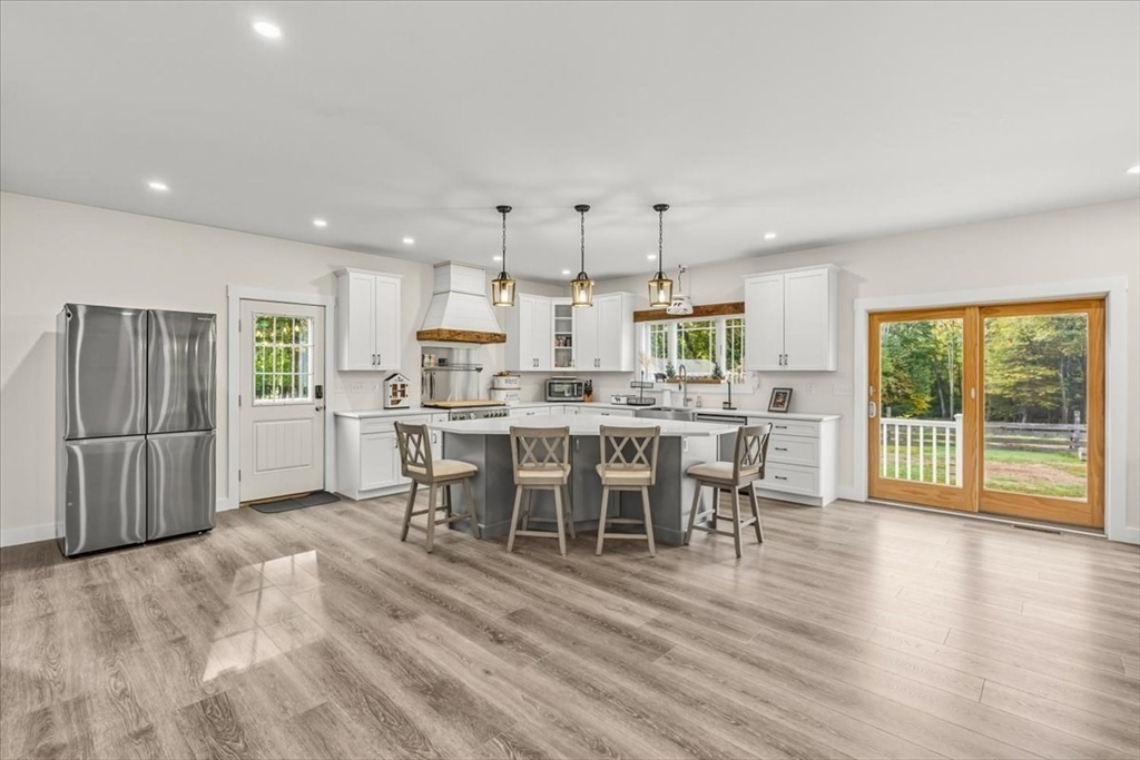 827 High Street Bridgewater, MA 02324 - Photo 12 of 40 Gallery Image 12