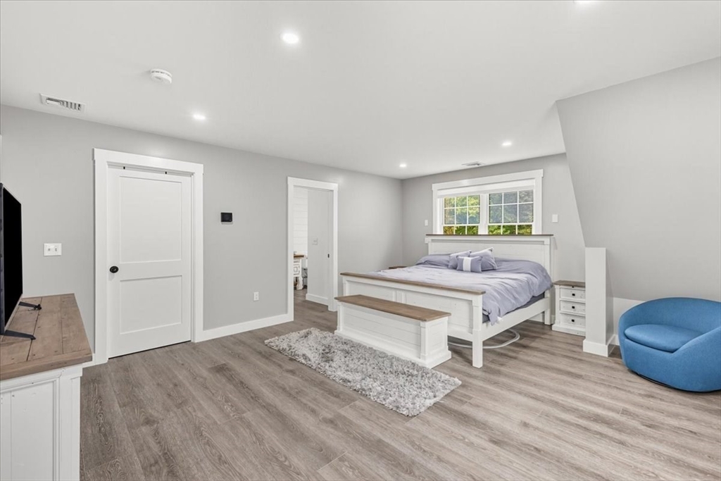 827 High Street Bridgewater, MA 02324 - Photo 15 of 40 Gallery Image 15