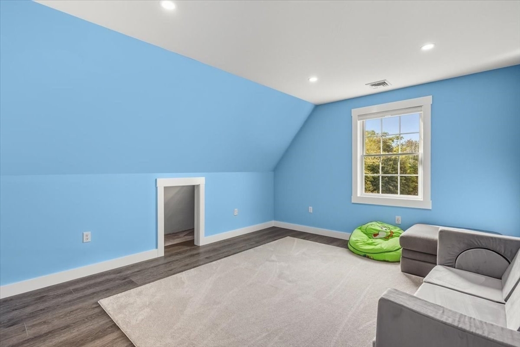 827 High Street Bridgewater, MA 02324 - Photo 21 of 40 Gallery Image 21