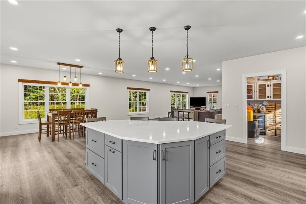 827 High Street Bridgewater, MA 02324 - Photo 8 of 40 Gallery Image 8