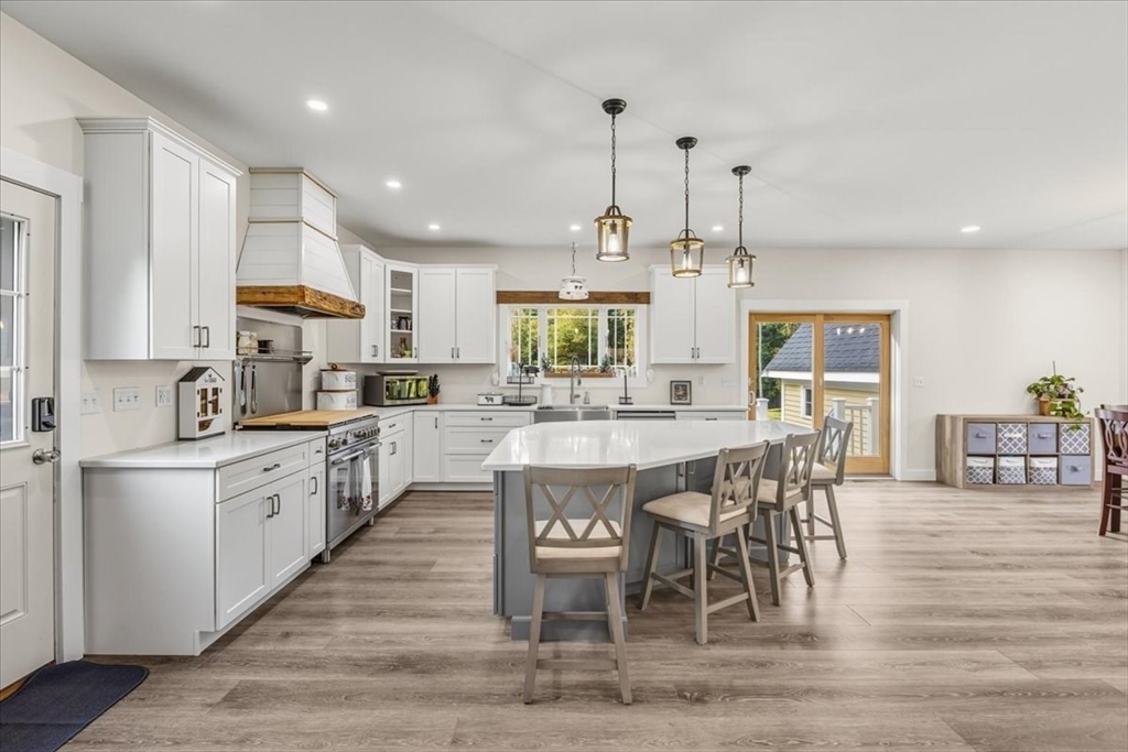 827 High Street Bridgewater, MA 02324 - Photo 9 of 40 Gallery Image 9