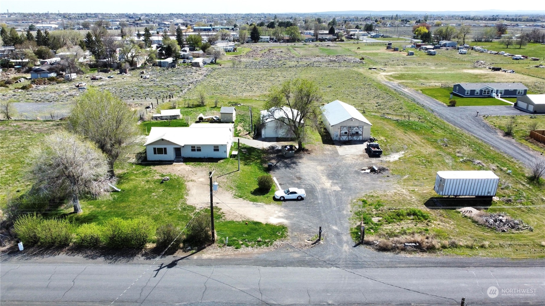 9855 Stone Road Northeast Moses Lake, WA 98837 - Photo 1 of 24 Gallery Image 1