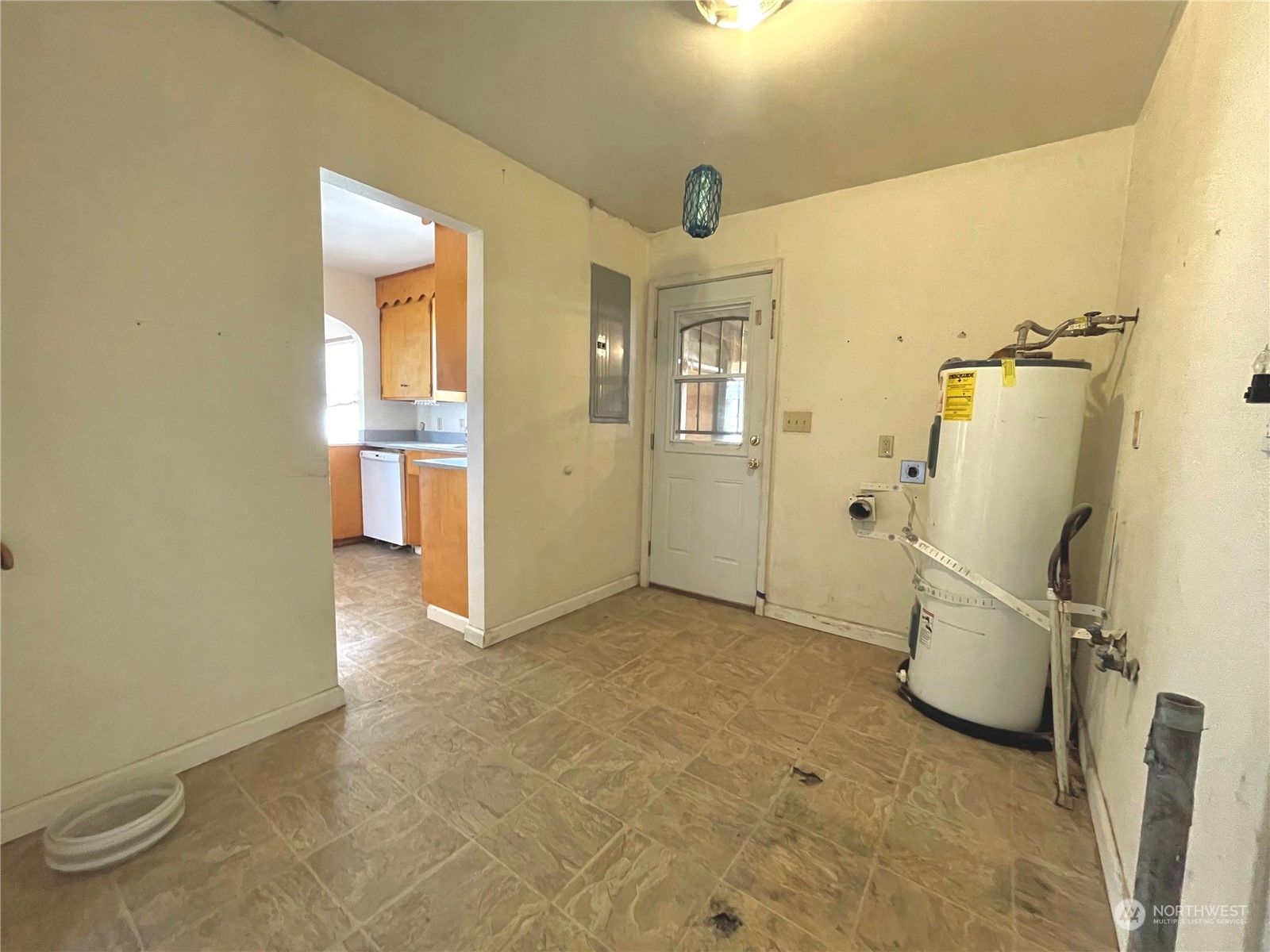 9855 Stone Road Northeast Moses Lake, WA 98837 - Photo 13 of 24 Gallery Image 13