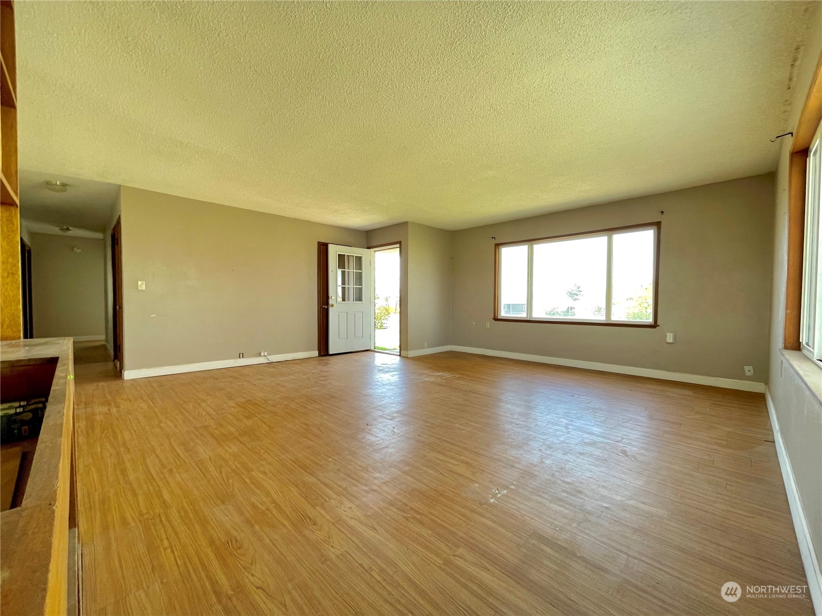 9855 Stone Road Northeast Moses Lake, WA 98837 - Photo 17 of 24 Gallery Image 17