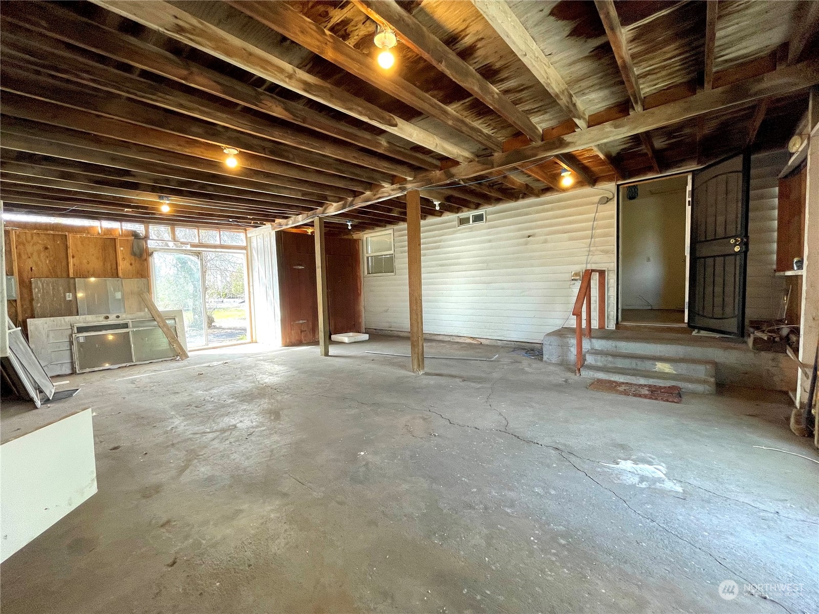 9855 Stone Road Northeast Moses Lake, WA 98837 - Photo 20 of 24 Gallery Image 20