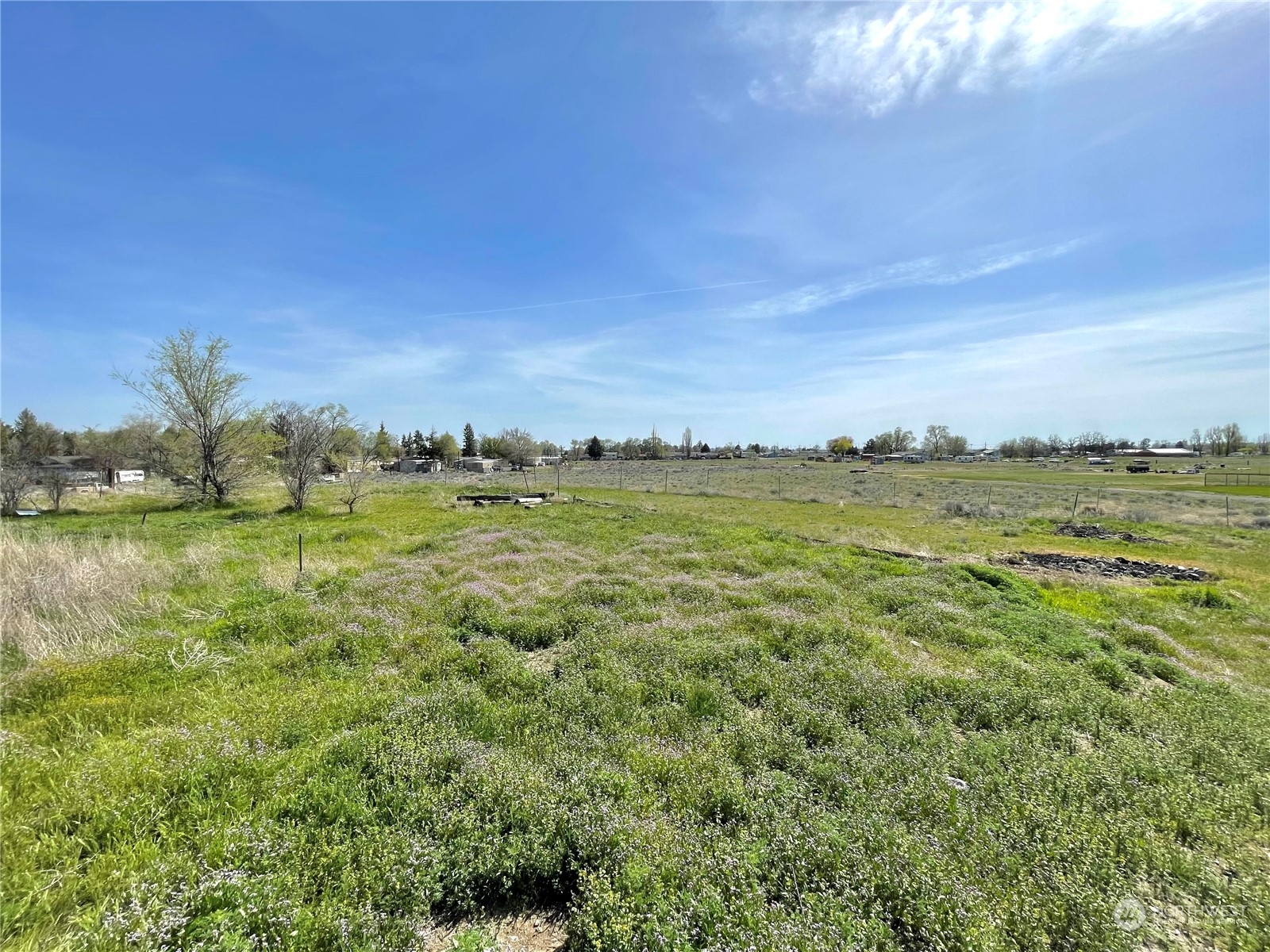 9855 Stone Road Northeast Moses Lake, WA 98837 - Photo 6 of 24 Gallery Image 6