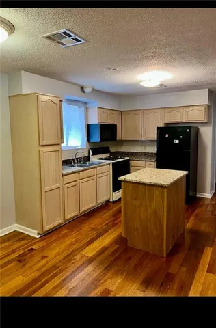 $1,300 | 1027 9th Street, Unit B, Gretna, LA 70053