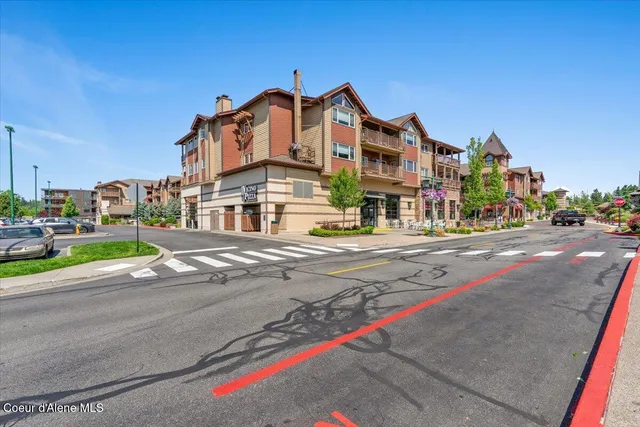 $585,000 | 2050 North Main Street, Unit 214, Coeur D'Alene, ID 83814