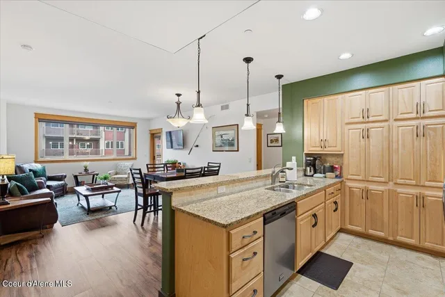 $585,000 | 2050 North Main Street, Unit 214, Coeur D'Alene, ID 83814