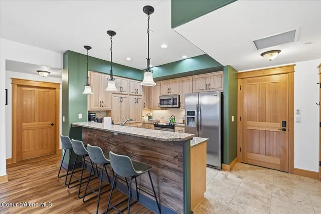 $585,000 | 2050 North Main Street, Unit 214, Coeur D'Alene, ID 83814