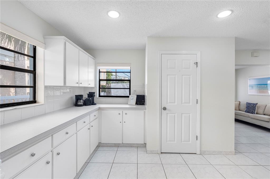 614 Gulf Boulevard, Unit 9 Indian Rocks Beach, FL 33785 - Photo 18 of 41