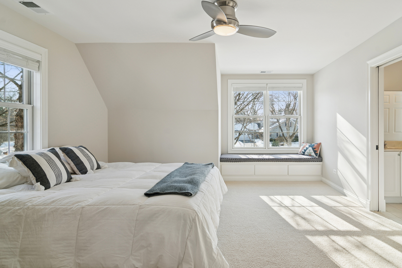 454 East Oxford Road North Barrington, IL 60010 - Photo 31 of 57