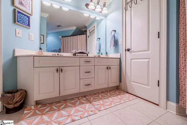 $850,000 | 1 Riverbanks Court, Greer, SC 29651