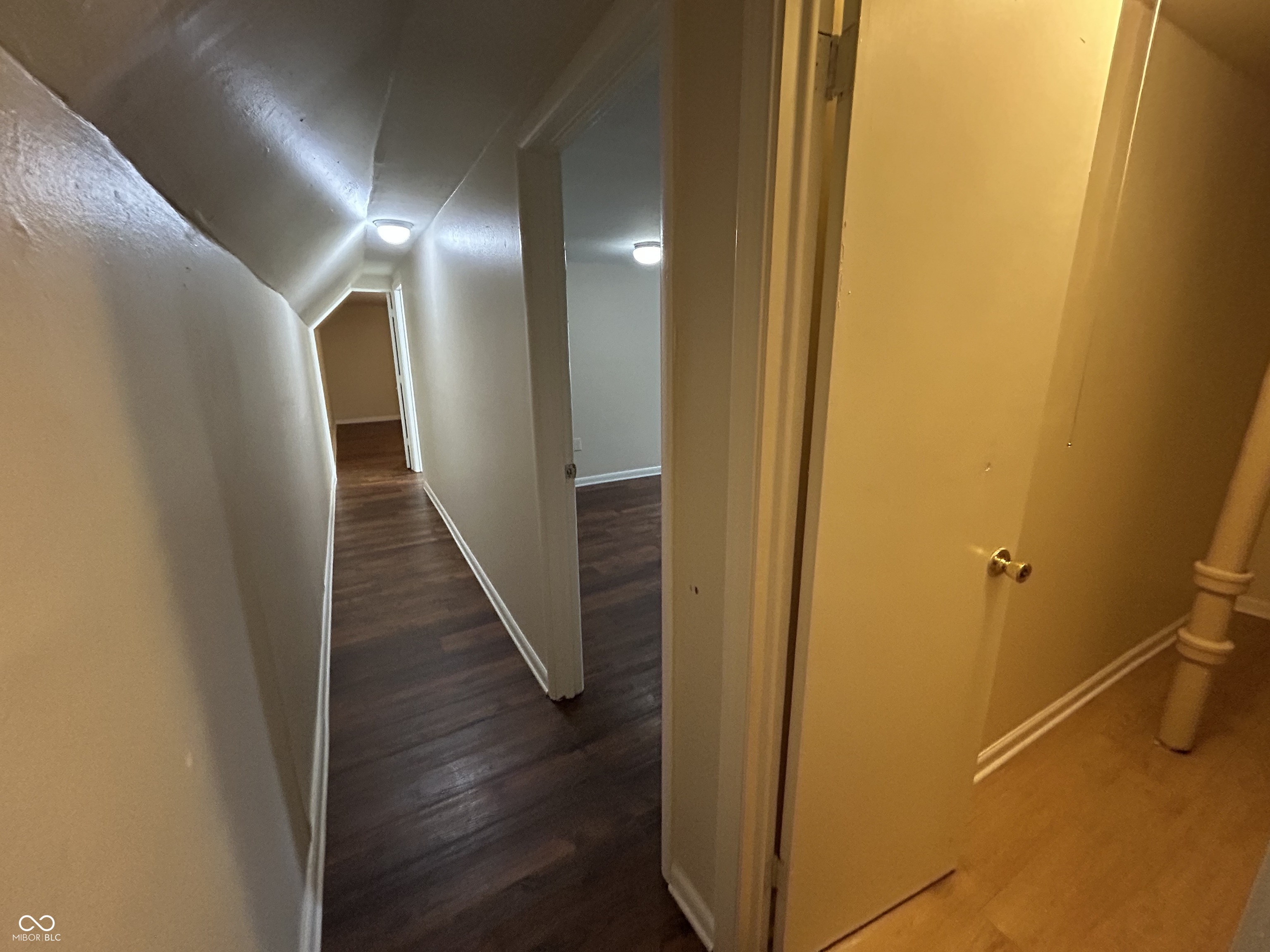 1759 Howard Street Indianapolis, IN 46221 - Photo 13 of 26