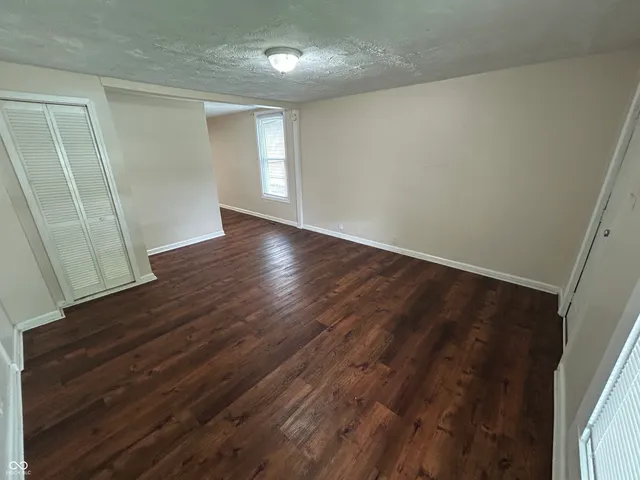 $1,050 | 1759 Howard Street, Indianapolis, IN 46221