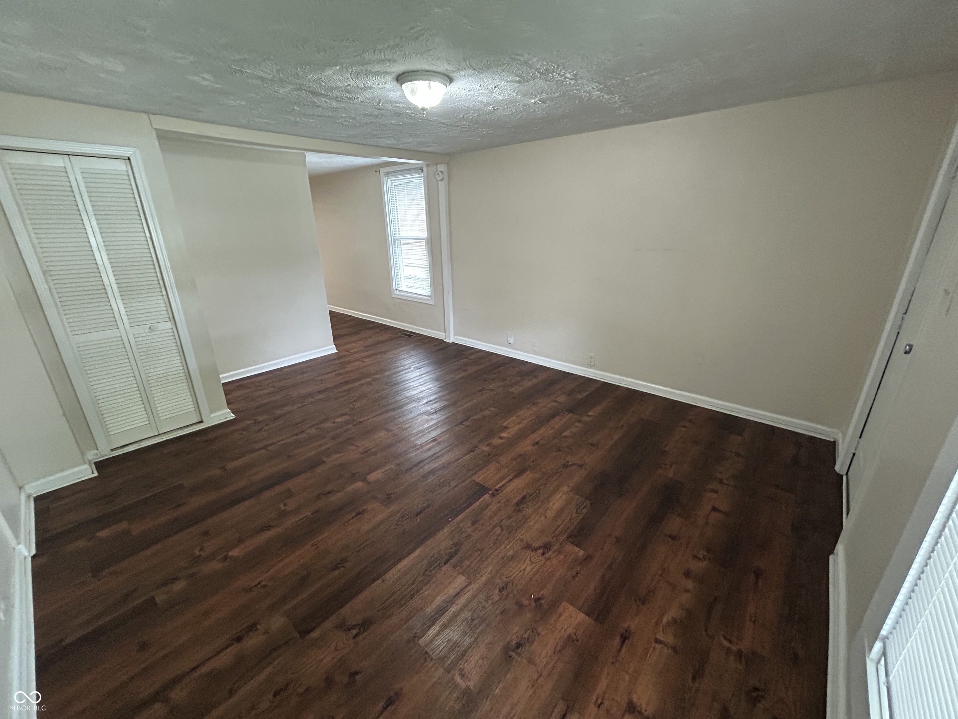 1759 Howard Street Indianapolis, IN 46221 - Photo 4 of 26