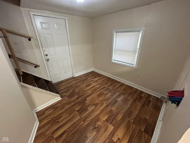 $1,050 | 1759 Howard Street, Indianapolis, IN 46221