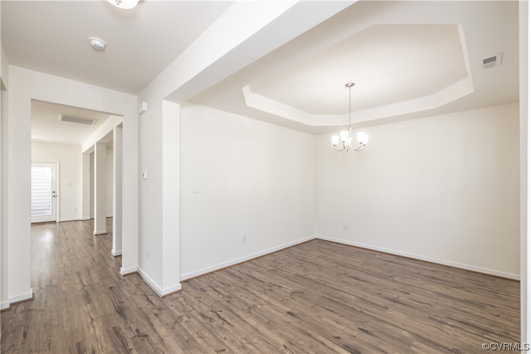 5653 Rohan Place Moseley, VA 23120 - Photo 8 of 50 Gallery Image 8