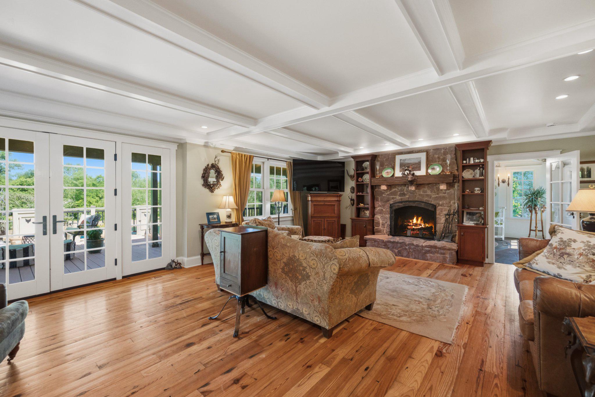 18101 Cattail Road Poolesville, MD 20837 - Photo 22 of 79 Family Room w/ heart pine floor, coffered ceiling