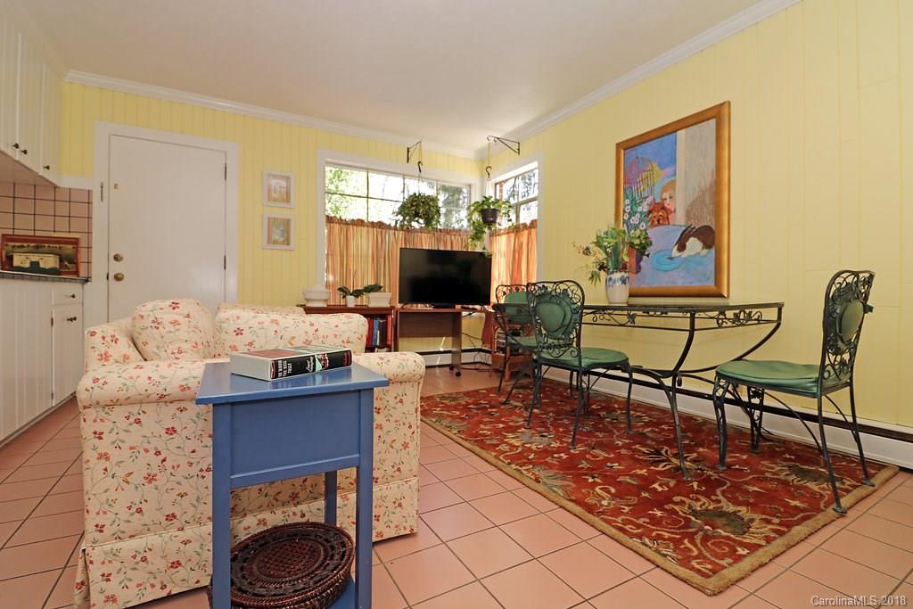 381 Maple Street Brevard, NC 28712 - Photo 12 of 23 Gallery Image 12