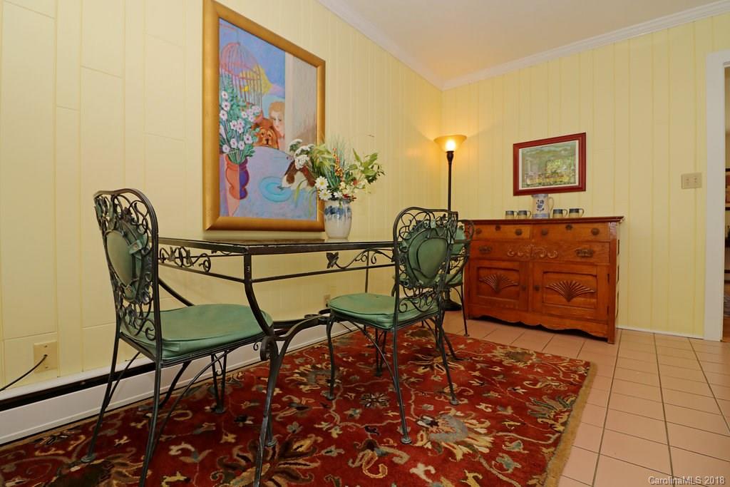 381 Maple Street Brevard, NC 28712 - Photo 13 of 23 Gallery Image 13