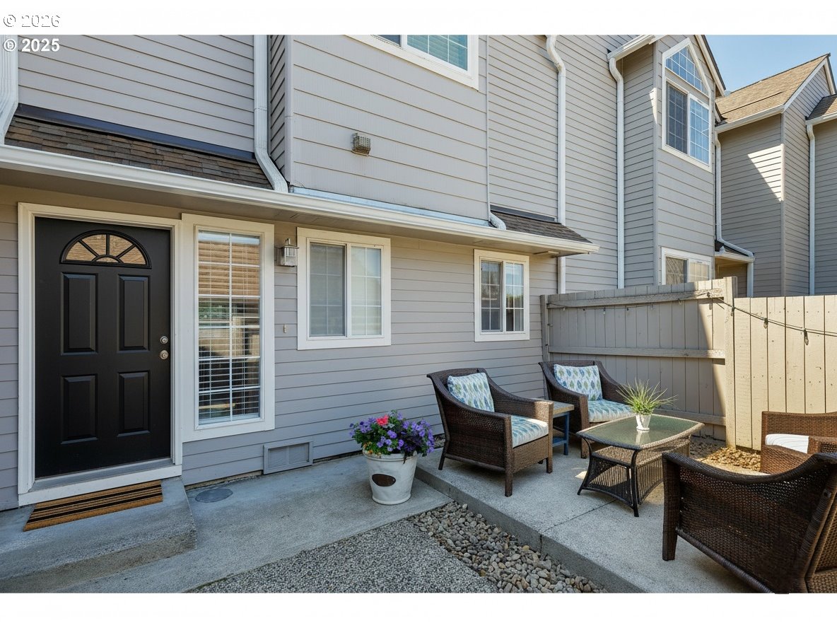 28705 Southwest Roger Boulevard, Unit 80 Wilsonville, OR 97070 - Photo 3 of 39