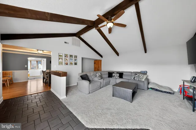 $349,000 | 545 Berkshire Drive, Williamstown, NJ 08094