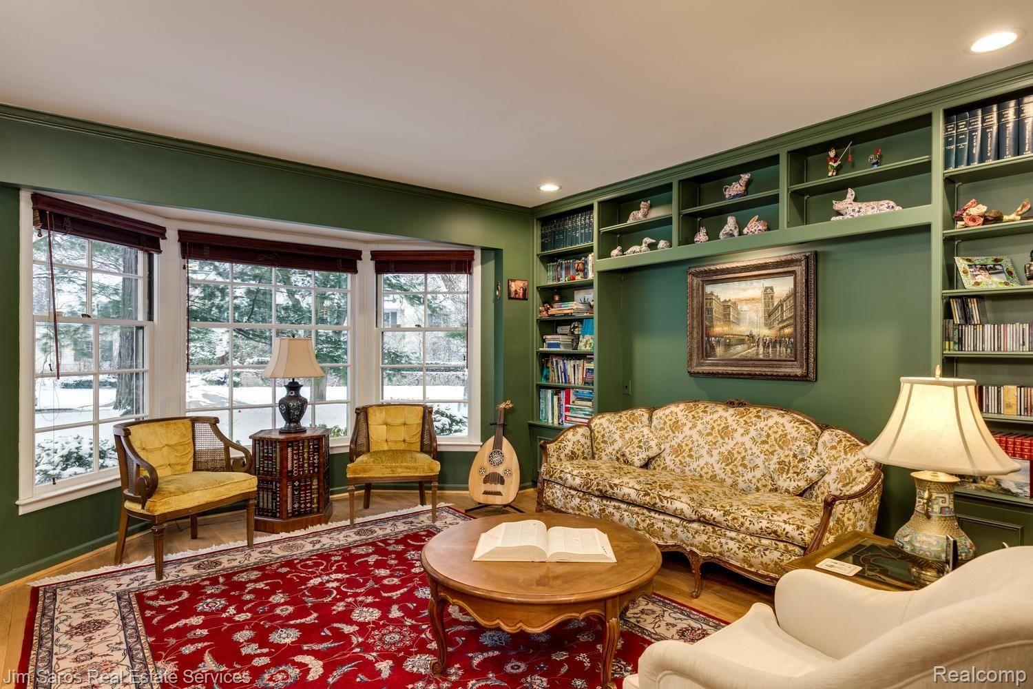 234 Touraine Road Grosse Pointe, MI 48236 - Photo 13 of 41 234 Touraine Rd Grosse Pointe-large-022-31-234 Touraine Road0022FULL-1500x1000-72dpi.jpg