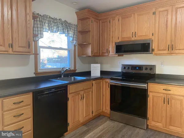 $2,450 | 2621 Darby Drive, Wilmington, DE 19808